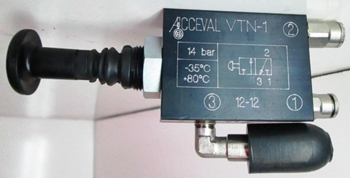 KIT VALVE 3/2 V BE/AM POIGNEE NOIR ACCEV VTN-1