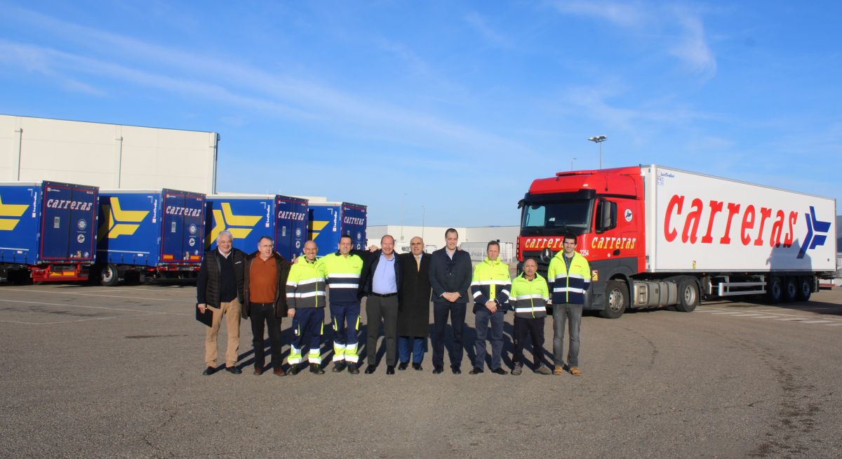 Carreras Grupo Logístico renueva su flota con 160 semirremolques Lecitrailer